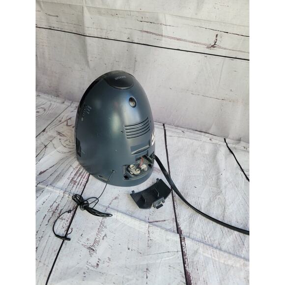 Aiwa am/fm Clock Radio Receiver w/snooze feature. Model#FR-A305U Works - Picture 8 of 9